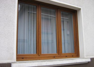 fenêtre PVC décor chêne doré 3vx